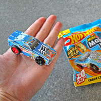 Hot Wheels Maker Kitz Mini Blind Bag additional image