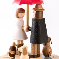 Love under the Umbrella Wooden Musical Box additional image