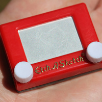 World's Smallest Etch a Sketch additional image