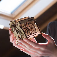 UGears STEM Lab Gearbox additional image