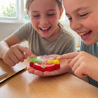 Worlds Smallest Hungry Hippos additional image