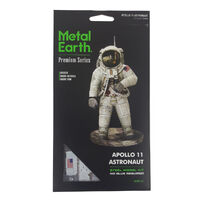 Metal Earth ICONX Apollo II Astronaut additional image