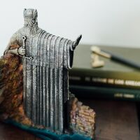 Lord of the Rings Argonath Bookends additional image
