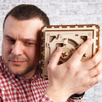 UGears Safe additional image