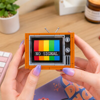 Jaki Mini Retro Colour Television Brick Kit