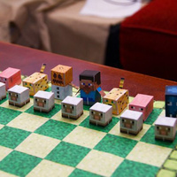 Make Your Own Minecraft Chess Set main image