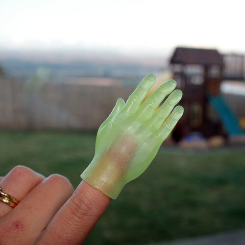 Glow in The Dark Finger Hands Finger Puppet Let's get a glowing round