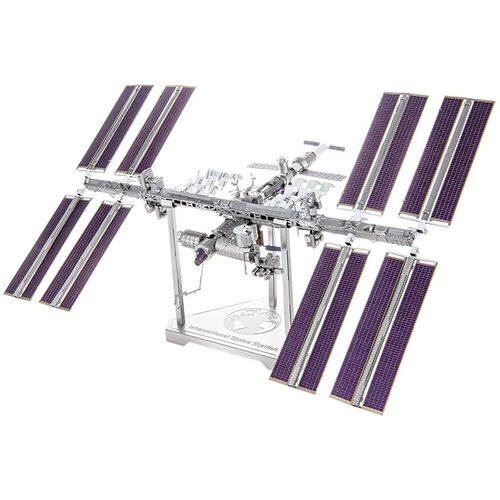 Metal Earth ICONX International Space Station